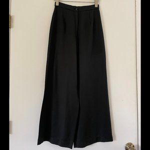 French Connection vintage cropped high-waisted wide leg black pants, US size 2